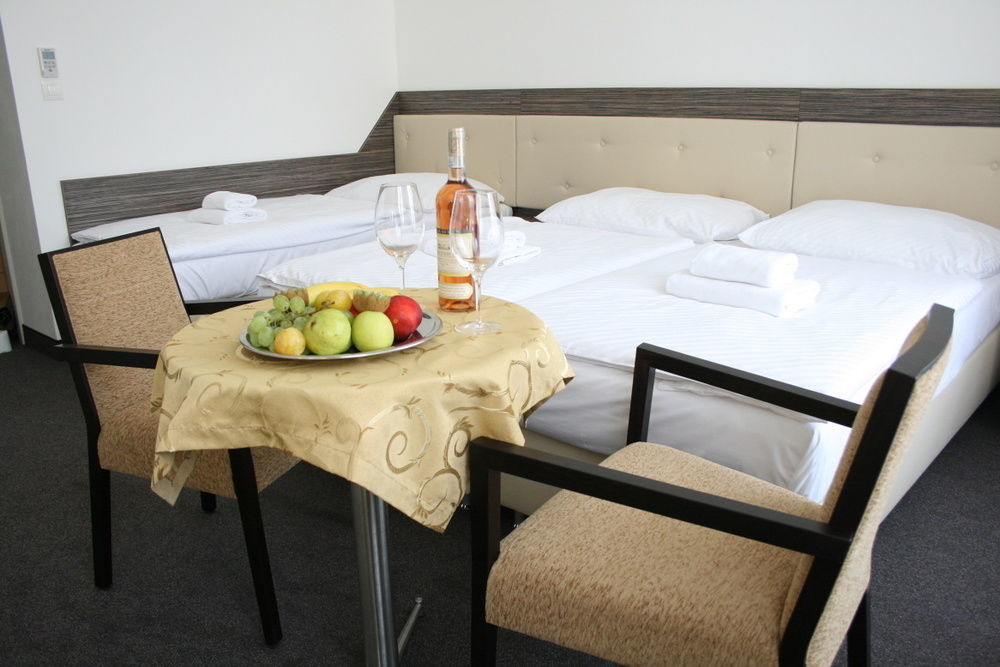 Hotel Malta Karlsbad Eksteriør billede