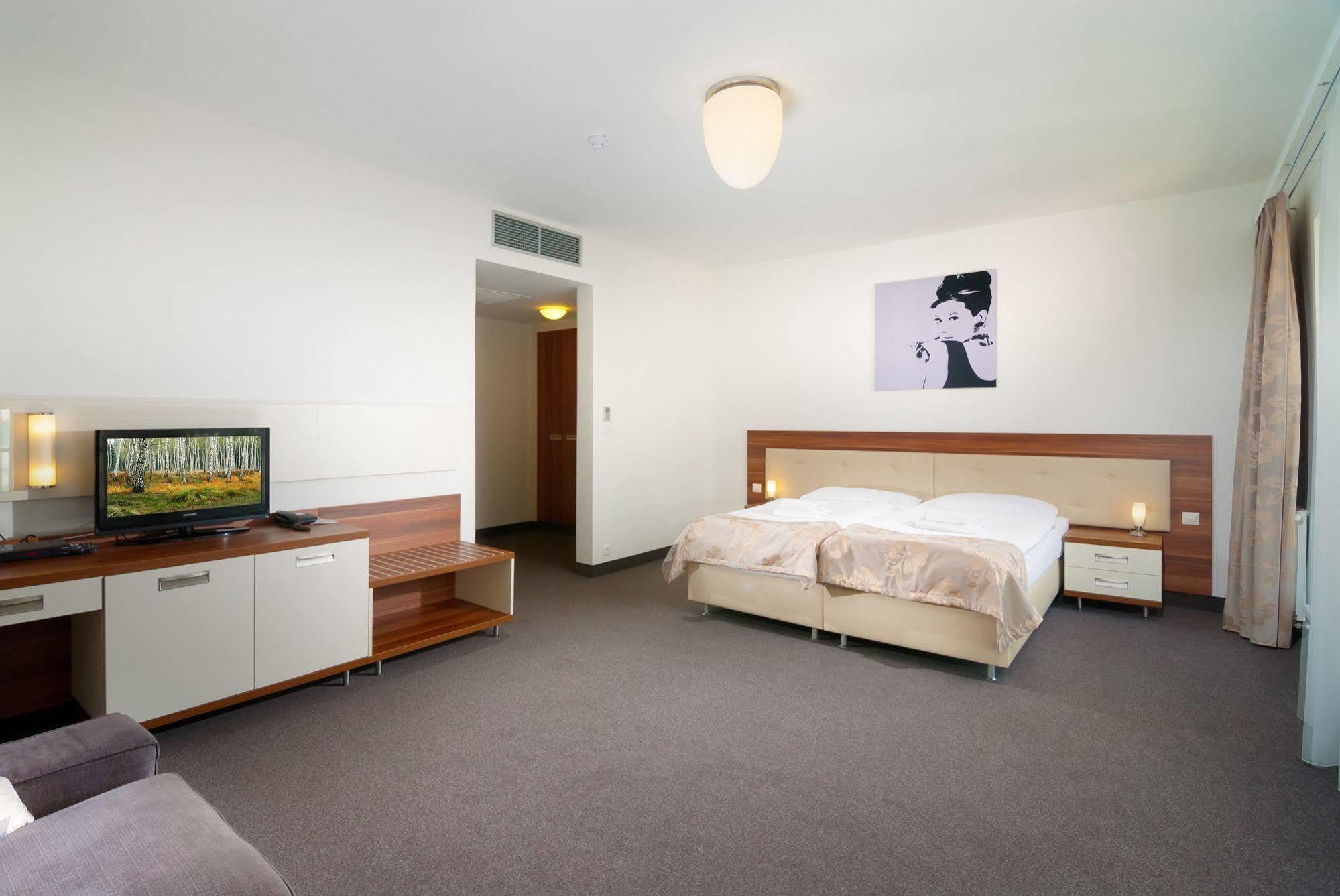 Hotel Malta Karlsbad Eksteriør billede